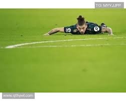 林德布拉德代表小红牛参加阿布扎比测试，明年进军F1